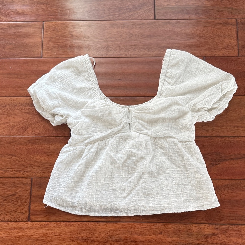 100% Cotton Kirious Los Angeles White Puff Sleeve On or Off the shoulder Top LG